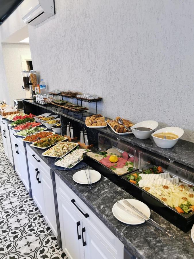 Luxx Garden Hotel